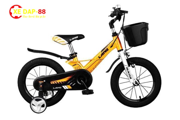 Xe đạp trẻ em Lanq - Khám phá ngay chiếc xe đạp trẻ em Lanq với thiết kế hiện đại và đầy màu sắc. Đây là món quà tuyệt vời cho bé yêu của bạn, giúp bé vận động và phát triển sức khỏe.