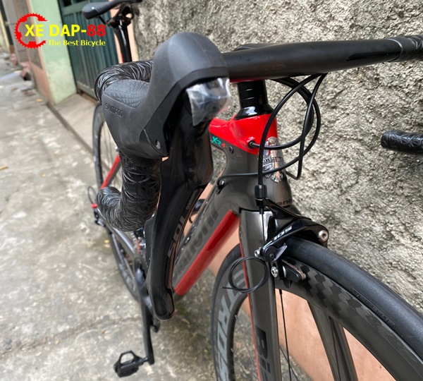 Xe đạp đua Road bike Bianchi Giro khung carbon sản xuất tại Ý  Shopee  Việt Nam