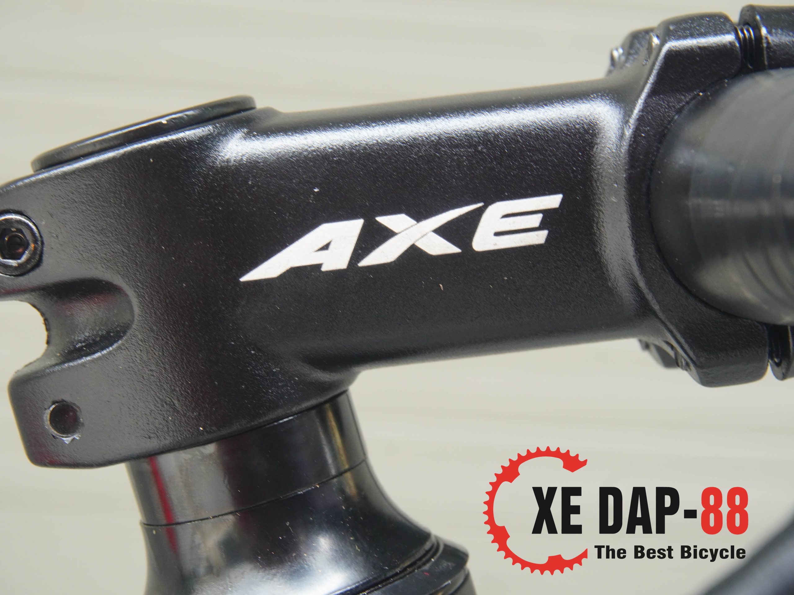 xe_dap_fixed_gear_axe_7700_2